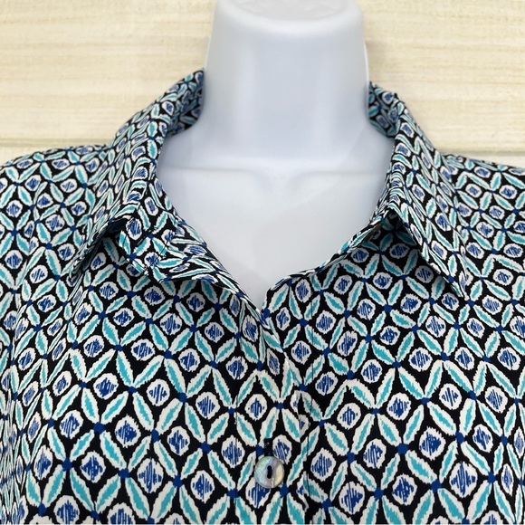 Chico’s Blue Geometric Print Button Front 3/4 Dolman Sleeve Blouse - Picture 2 of 9